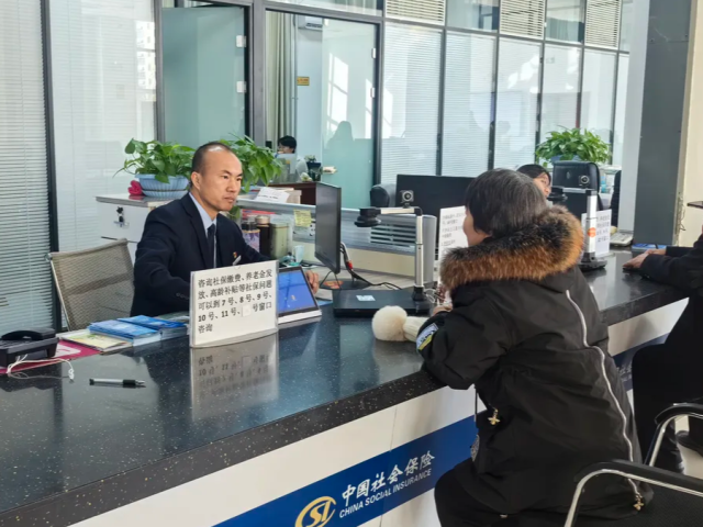 平羅：小卡片服務大民生