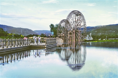 <p>　　　　涇河源鎮(zhèn)風(fēng)景怡人。</p>