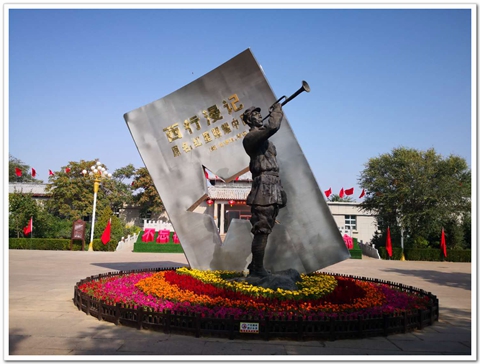 3【紅色經典游】小號手雕塑.jpg